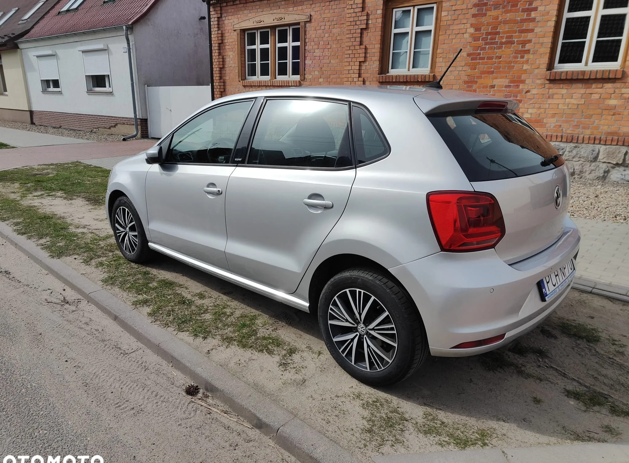 Volkswagen Polo cena 34900 przebieg: 103000, rok produkcji 2016 z Siechnice małe 56